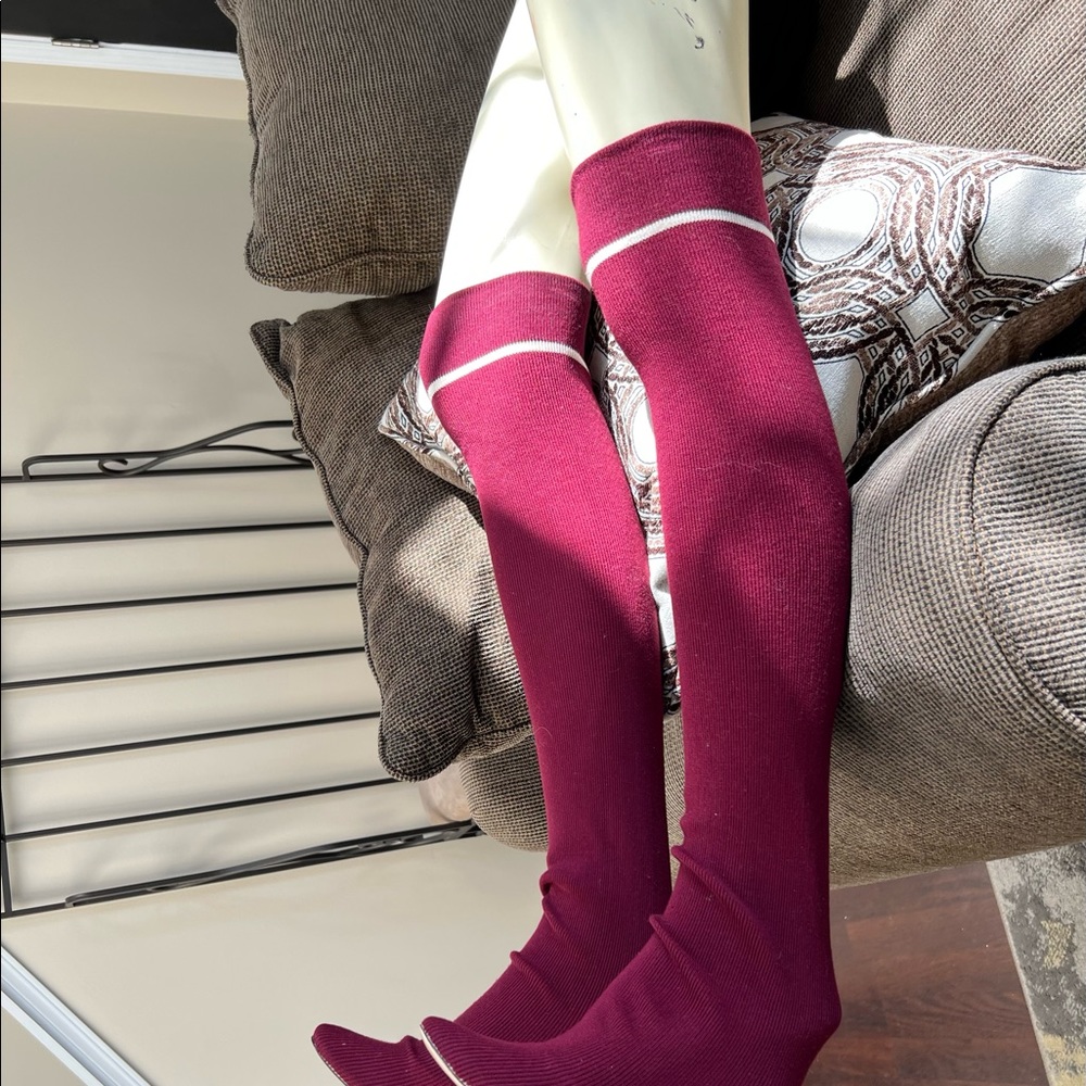 OVER THE KNEE BOOTS